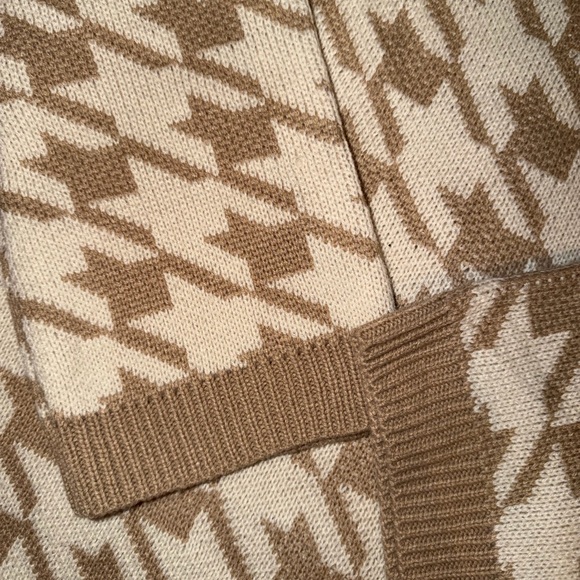 Princess Polly Sweater - Picture 4 of 4